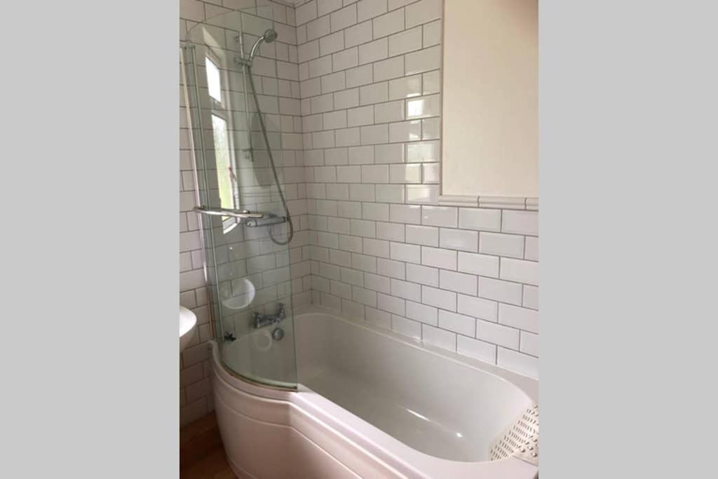 Belle Vue, 5 Bedroom House コッカーマス エクステリア 写真